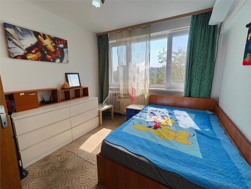 Titan, 7 min. metrou, vanzare apartament 3 camere