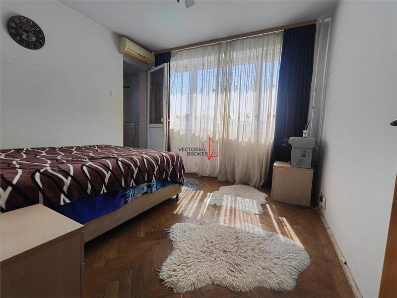 Titan, 7 min. metrou, vanzare apartament 3 camere